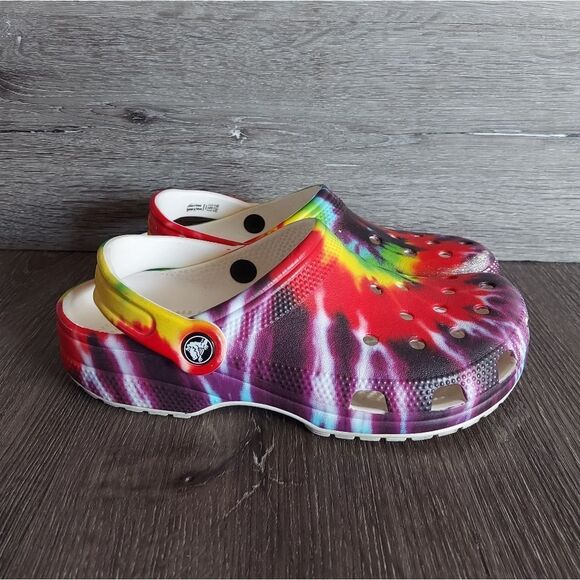 CROCS Classic Tie Dye Graphic Clogs Shoes Rainbow 🌈Size M5/W7 - Picture 1 of 8